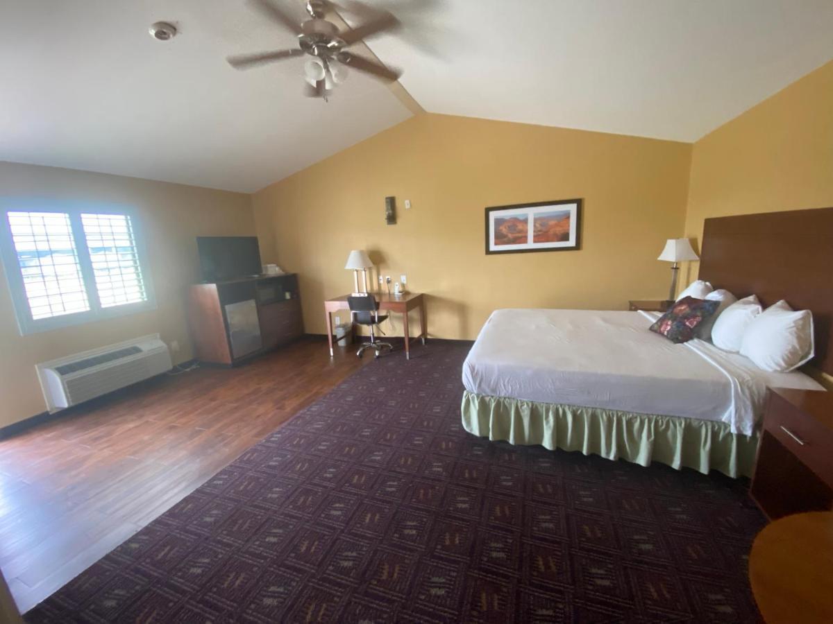 Southern Inns And Suites Now Offering Rv Spaces For Rent Yorktown 외부 사진